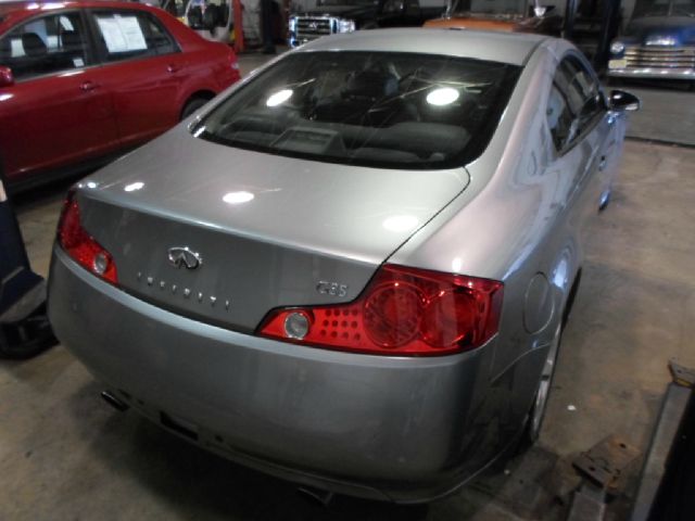 Infiniti G35 2004 photo 3