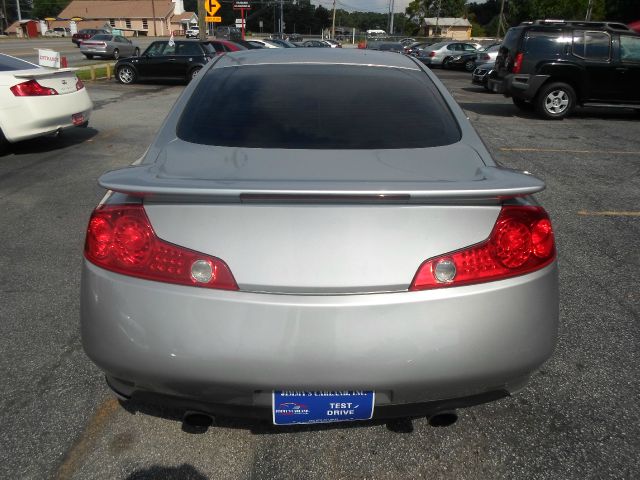 Infiniti G35 2004 photo 1