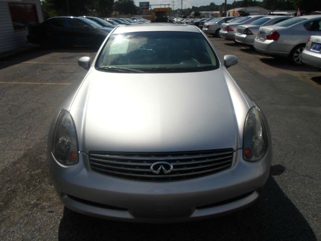 Infiniti G35 2004 photo 4