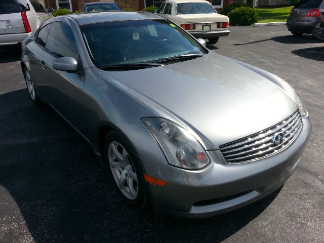 Infiniti G35 2004 photo 4