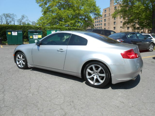 Infiniti G35 2004 photo 6