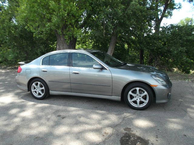 Infiniti G35 2004 photo 11