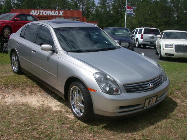 Infiniti G35 2004 photo 16