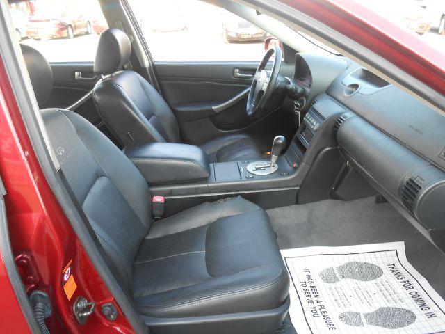 Infiniti G35 2004 photo 15