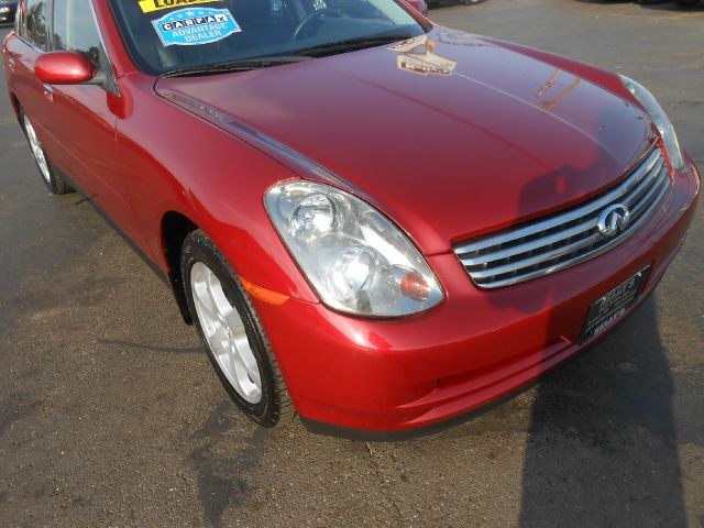 Infiniti G35 2004 photo 23