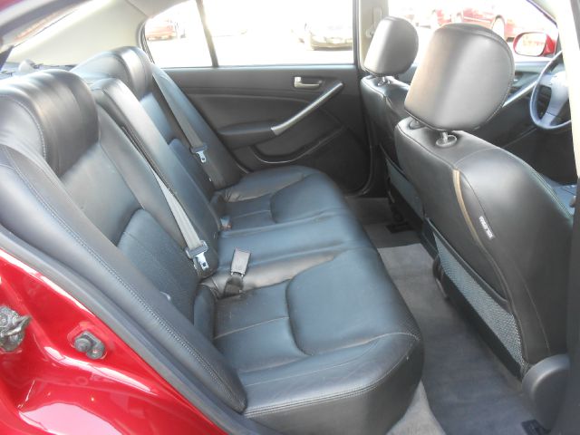 Infiniti G35 2004 photo 8