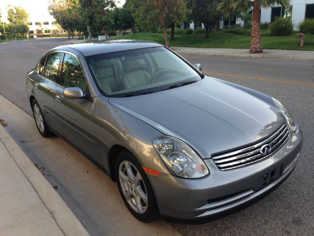 Infiniti G35 2004 photo 1