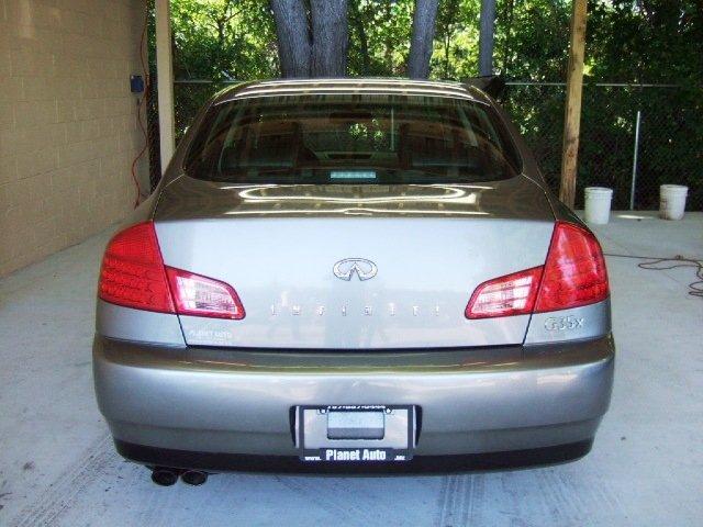 Infiniti G35 2004 photo 4