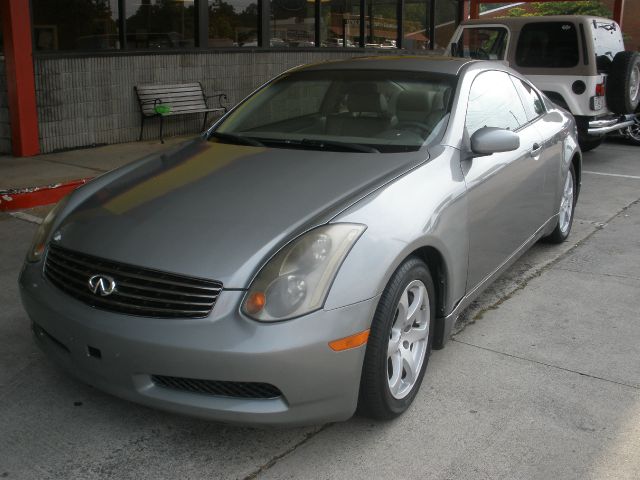 Infiniti G35 2004 photo 3