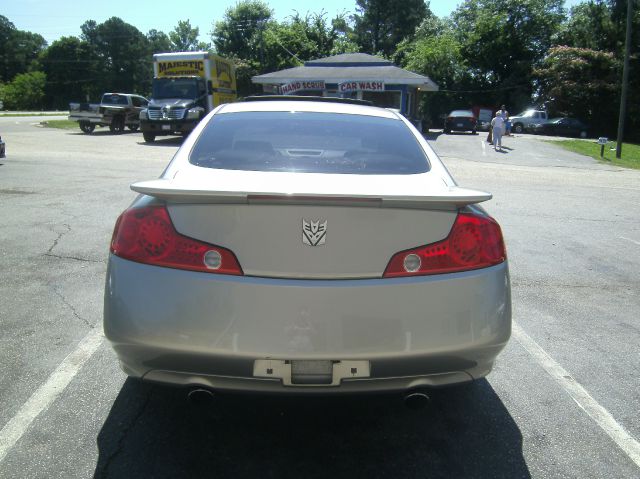 Infiniti G35 2004 photo 4