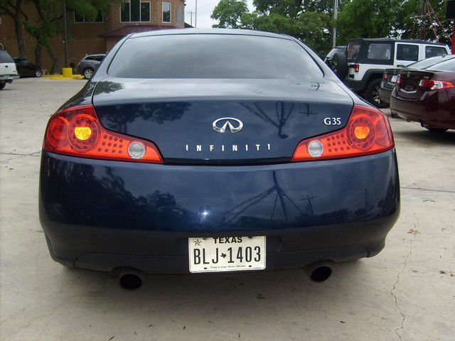 Infiniti G35 2004 photo 3