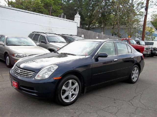 Infiniti G35 2004 photo 24