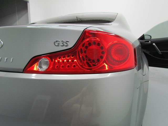 Infiniti G35 2004 photo 13