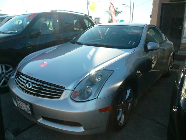 Infiniti G35 2004 photo 1