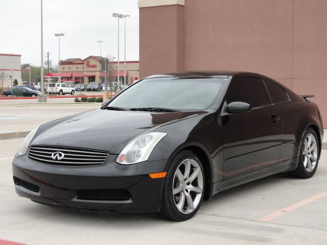 Infiniti G35 2004 photo 1