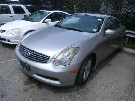 Infiniti G35 2004 photo 1