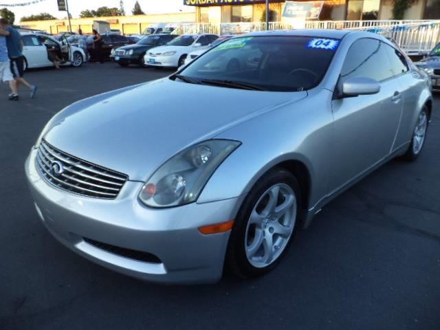 Infiniti G35 2004 photo 1