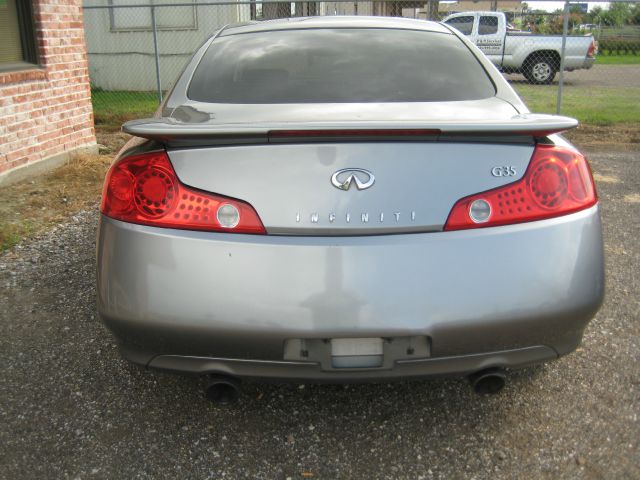 Infiniti G35 2004 photo 2