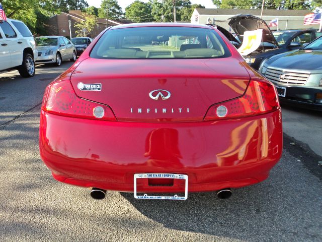 Infiniti G35 2004 photo 16