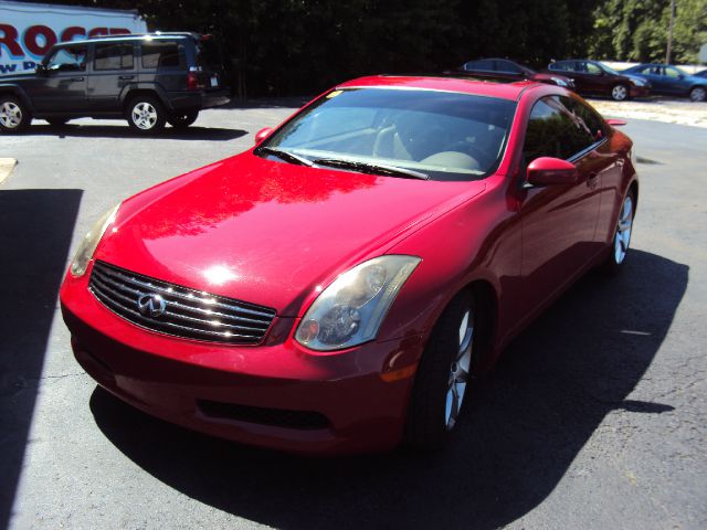 Infiniti G35 2004 photo 2