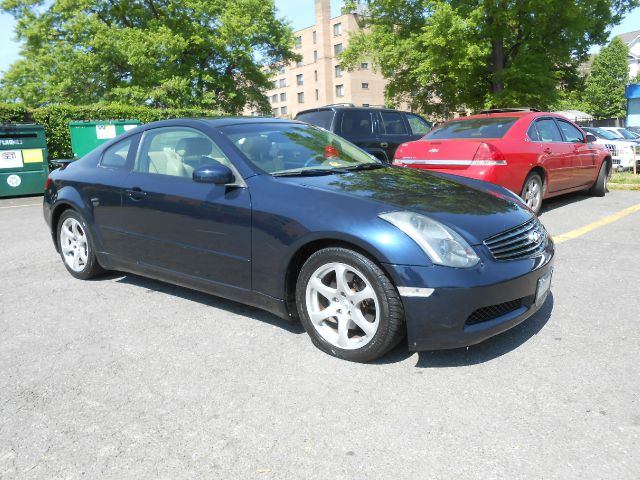 Infiniti G35 2004 photo 8