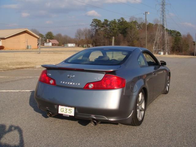 Infiniti G35 2004 photo 1