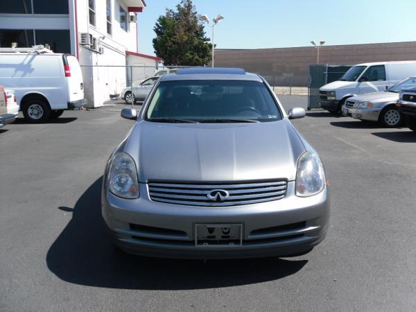 Infiniti G35 2004 photo 1