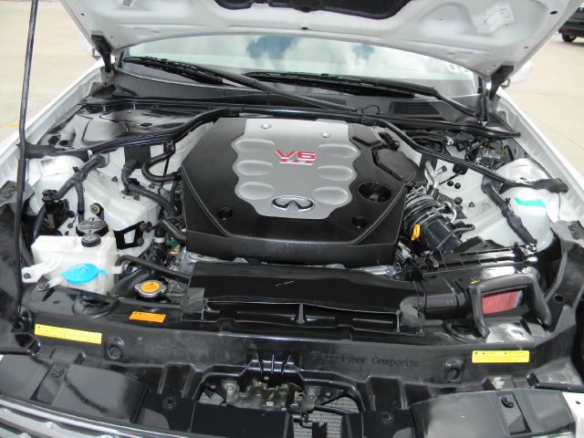 Infiniti G35 2004 photo 3