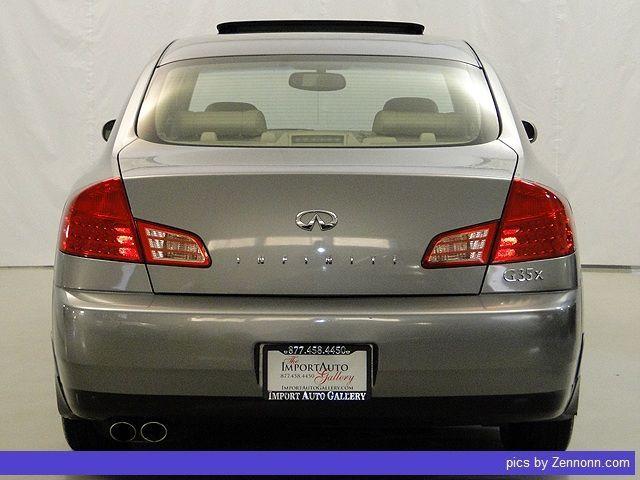 Infiniti G35 2004 photo 3