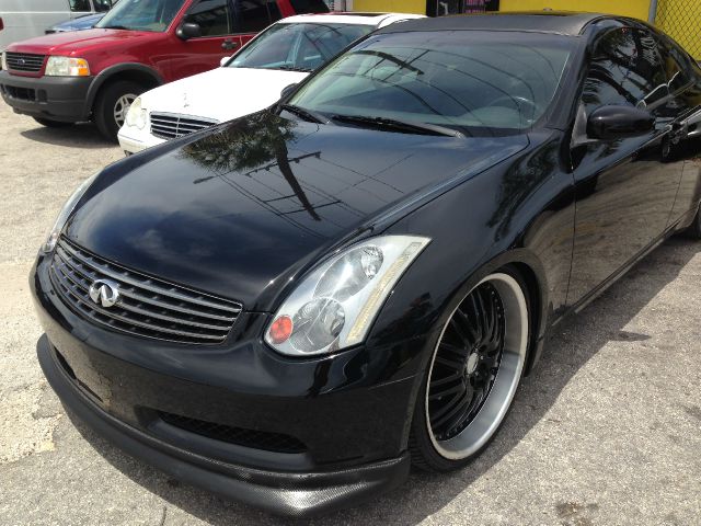 Infiniti G35 2004 photo 3