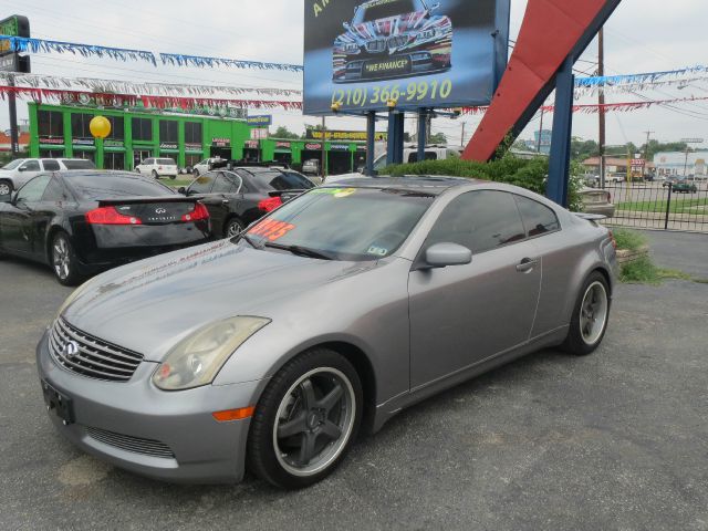 Infiniti G35 2004 photo 11