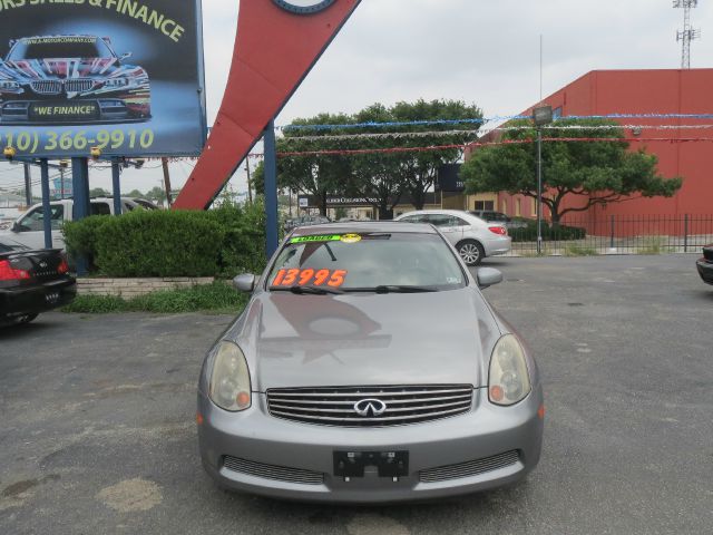 Infiniti G35 2004 photo 13