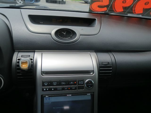 Infiniti G35 2004 photo 5