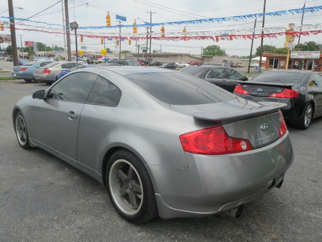 Infiniti G35 2004 photo 8