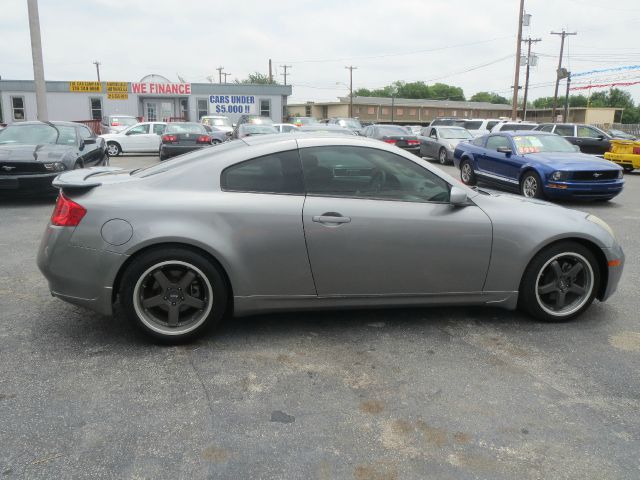 Infiniti G35 2004 photo 9