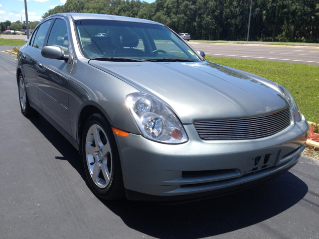 Infiniti G35 2004 photo 4