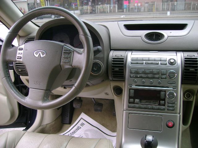 Infiniti G35 2004 photo 1