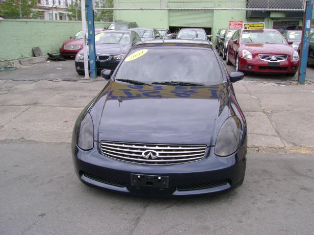 Infiniti G35 2004 photo 14