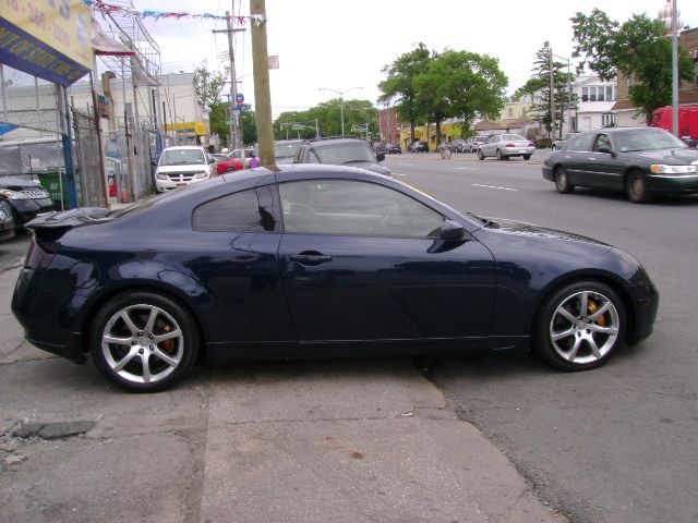 Infiniti G35 2004 photo 8