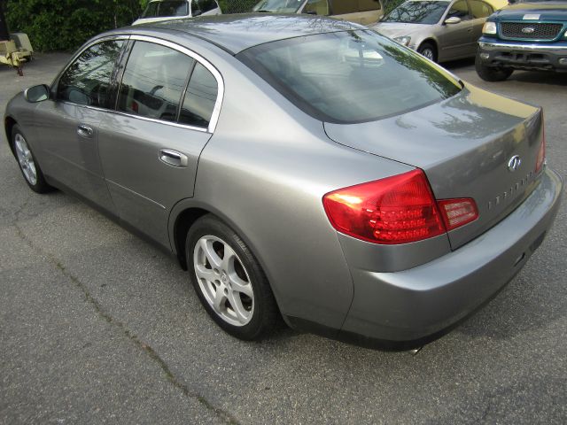 Infiniti G35 2004 photo 1