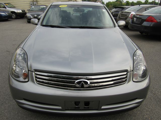 Infiniti G35 2004 photo 5