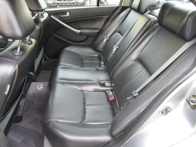 Infiniti G35 2004 photo 6