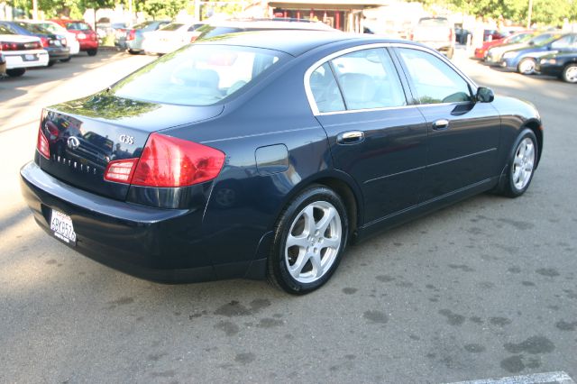 Infiniti G35 2004 photo 5