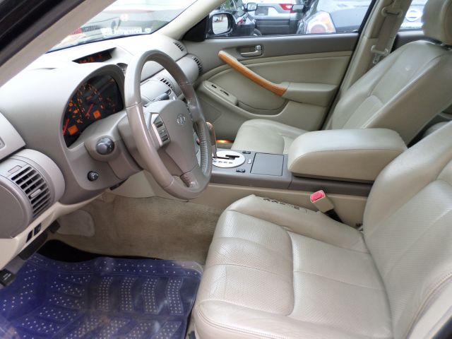 Infiniti G35 2004 photo 5