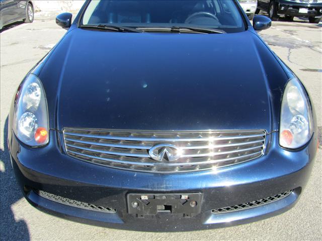 Infiniti G35 2004 photo 1