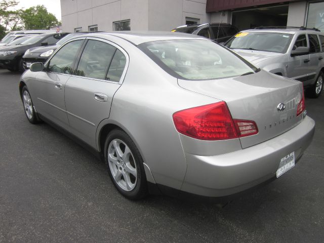 Infiniti G35 2004 photo 7