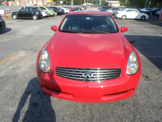 Infiniti G35 2004 photo 2