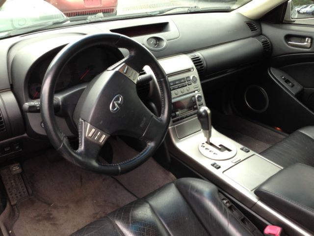 Infiniti G35 2004 photo 1