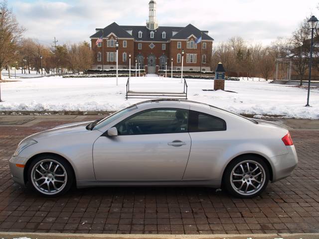 Infiniti G35 Base Coupe