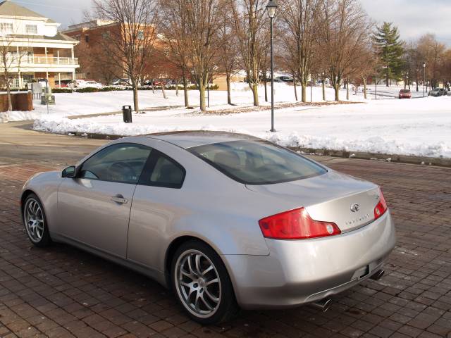 Infiniti G35 2005 photo 1